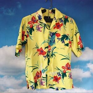*sold* Floral Hawaiian shirt